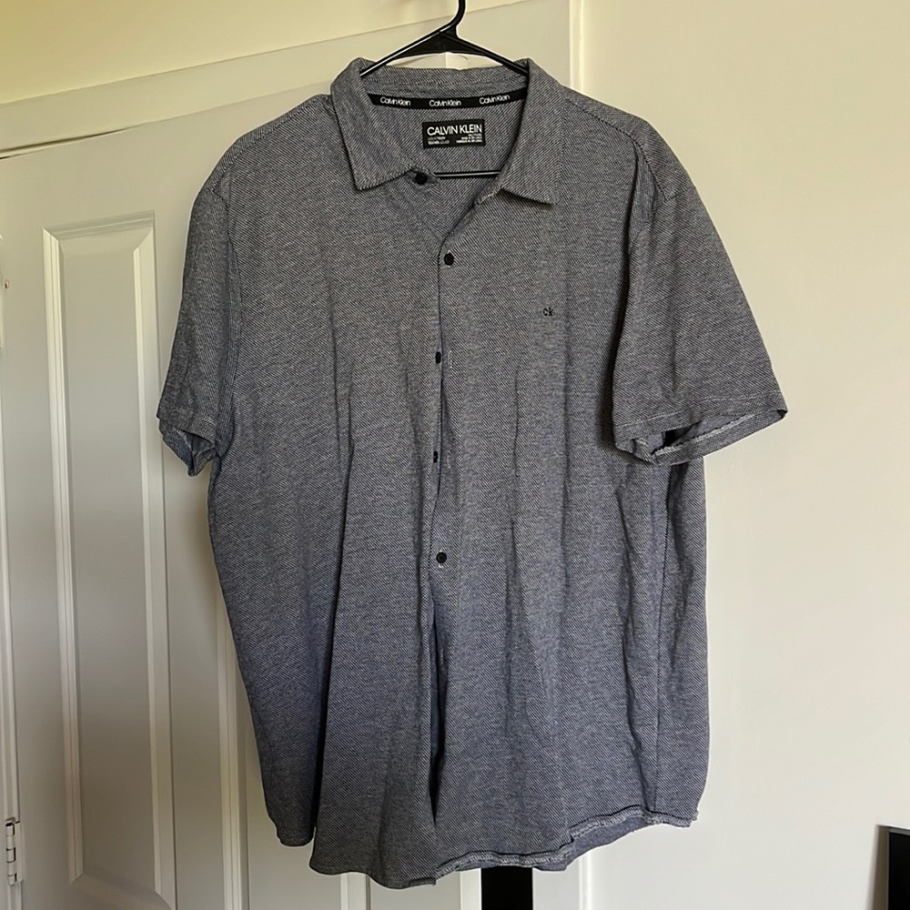 Mens Calvin Klein polo. Gently worn. Size XXL